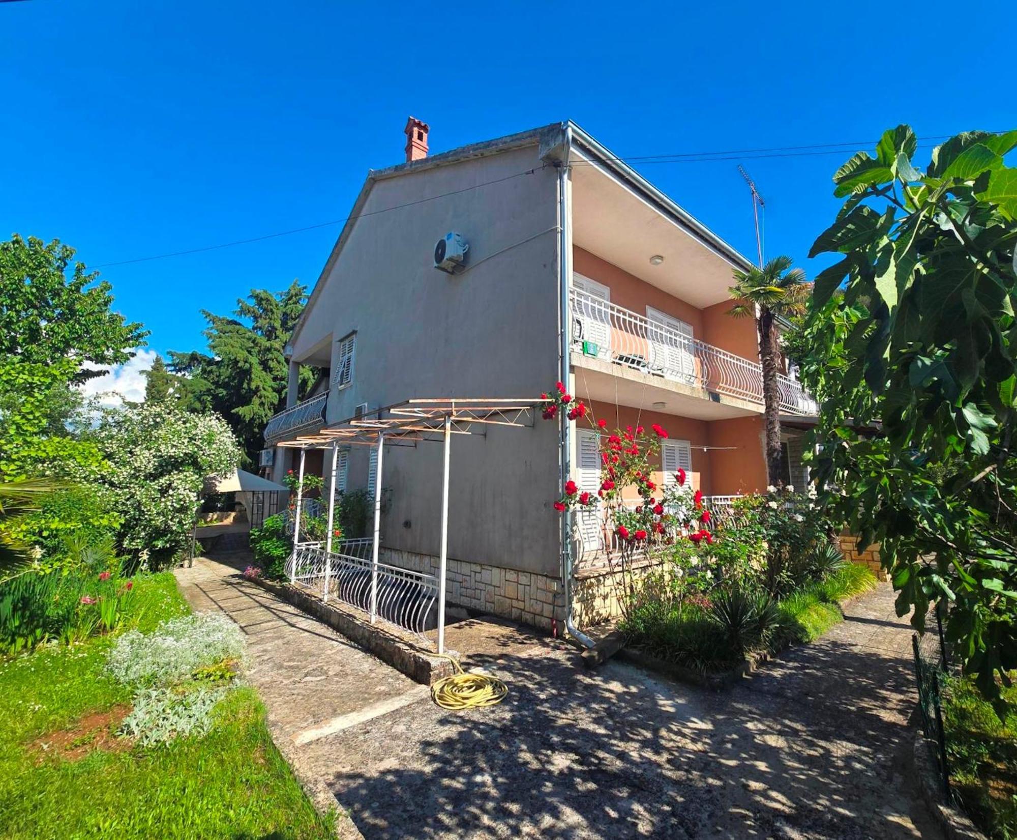 Renata Mare Apartments ロヴィニ エクステリア 写真