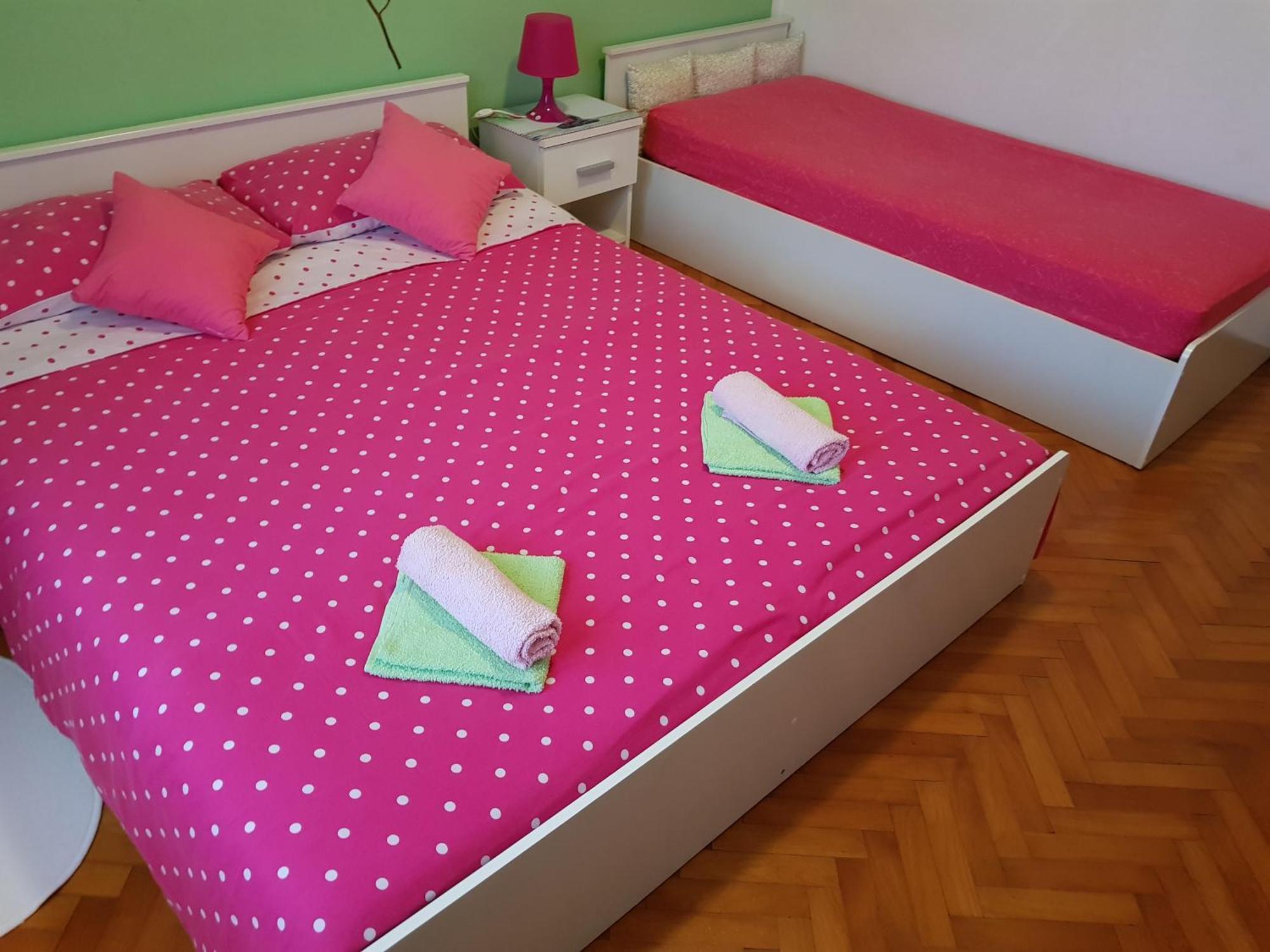 Renata Mare Apartments ロヴィニ エクステリア 写真